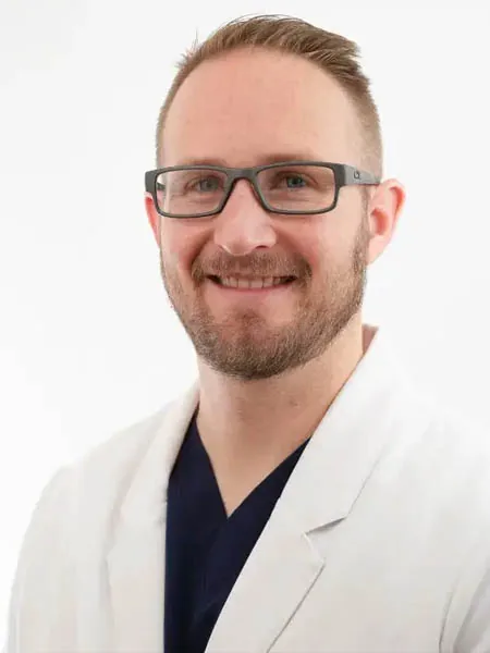 Dr. Kirk Simmonds